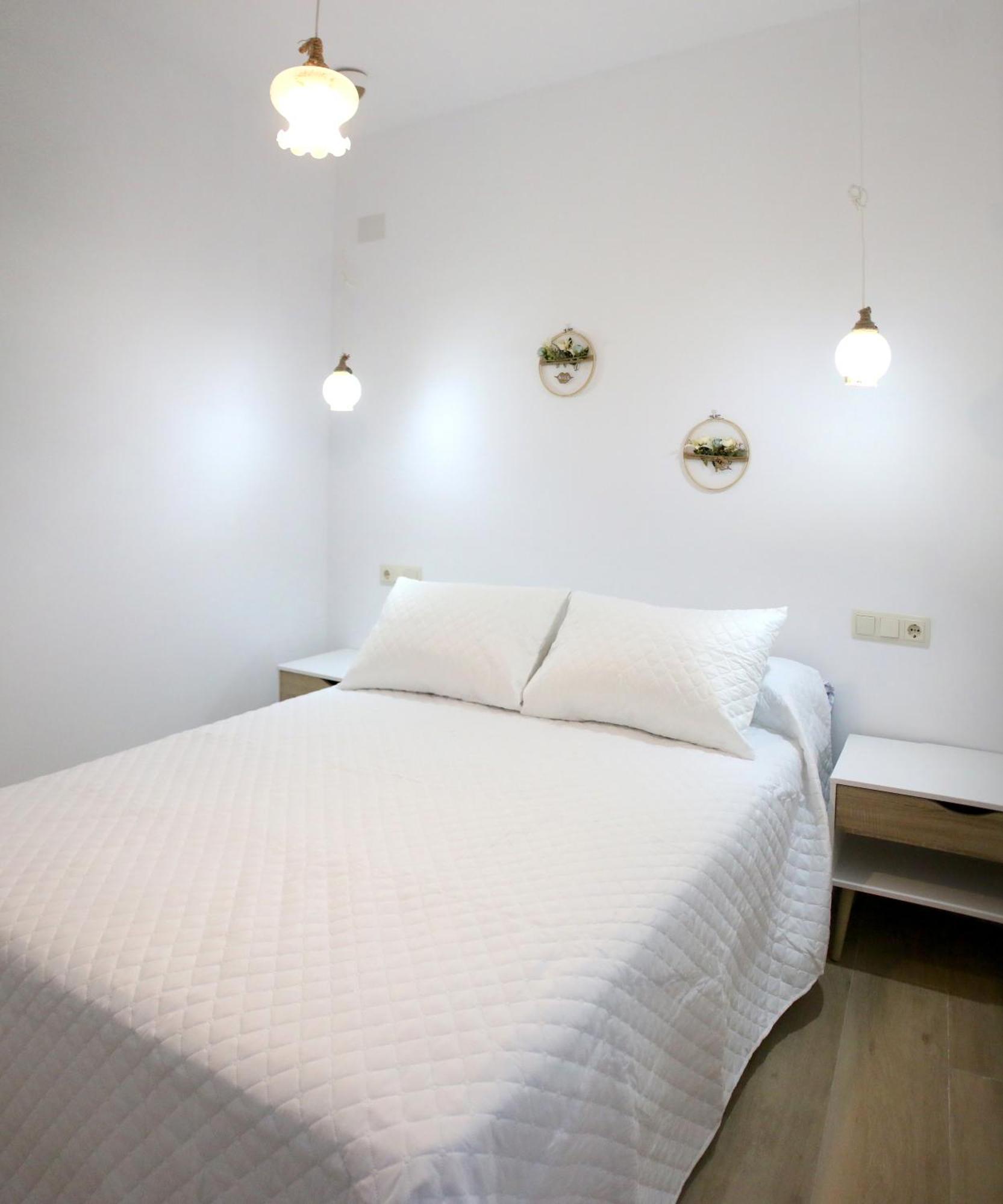 Apartamentos Turisticos La Estacion Úbeda Екстериор снимка